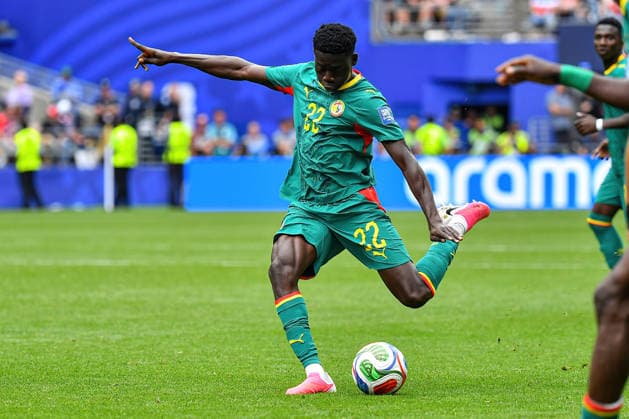 FIFA World Cup, WM, Weltmeisterschaft, Fussball 2026: JUL 01 Belgium Vs Senegal July 01, 2026: Senegal midfielder Bara Sapoko Ndiaye (22) ready to pass during the FIFA World Cup knockout round of 32 match between Belgium and Senegal in Seattle, WA.Belgium defeated Senegal 3-2 on a penalty kick near the end of the second overtime period. Steve Faber CSM (Credit Image: Â Steve Faber Cal Media) Seattle Washington United States EDITORIAL USE ONLY Copyright: xx ZUMA-20260701_zma_c04_057.jpg StevexFaberx csmphotothree502117