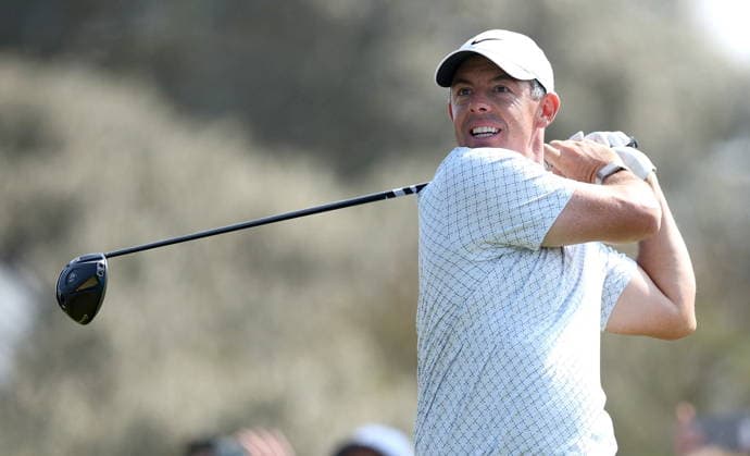 154th Open Golf Championships - Round 2 Rory McIlroy of Northern Ireland tees off on the 2nd hole during Round 2 of the British Open Golf Championships at Royal Birkdale in Southport, Britain, 17 July 2026. SOUTHPORT UNITED KINGDOM  Copyright: xADAMxVAUGHANx