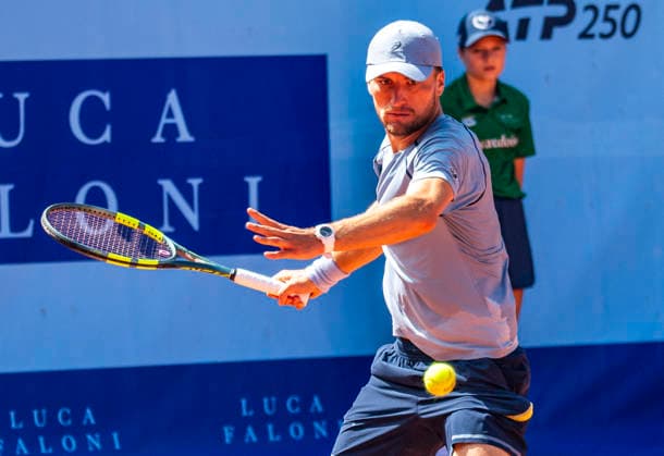July 17, 2026, Gstaad, Bern, Switzerland: Gstaad Switzerland, 07 17 2026: RAPHAEL COLLIGNON of Belgium is in action during quater-finals of EFG Swiss Open Gstaad ATP, Tennis Herren 250,Tennis Herren 250, which is known as the Swiss Gstaad Open and took place at Roy Emerson Arena in Gstaad, which is located in the famous ski resort of Gstaad and which is located in the Bernese Oberland. Tennis 2026: Swiss Open  - ZUMAd206 20260717_zip_d206_004 Copyright: xEricxDubostx