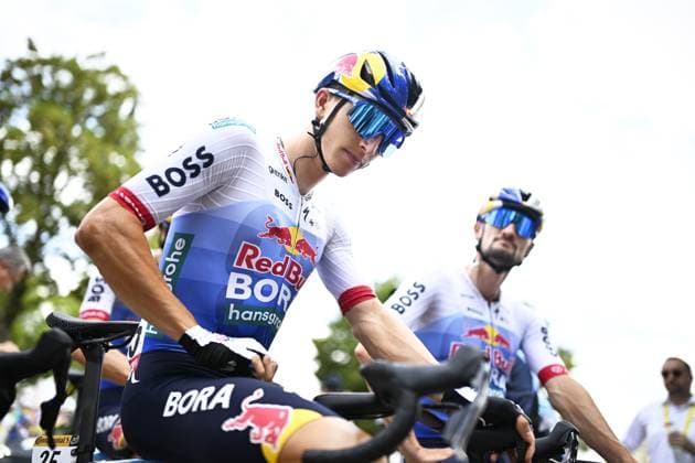 German Florian Lipowitz of Red Bull-BORA-hansgrohe pictured before the start of stage 13 of the 2026 Tour de France cycling race, a stage of 205km from Dole to Belfort, on Friday 17 July 2026. The 113th edition of the Tour de France starts on Saturday 4 July in Barcelona, Spain, and will finish in Paris, France on the 26th of July. JASPERxJACOBS  x181324696x