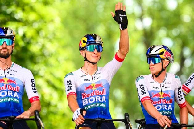 Tour de France 2026 Stage 13 BELFORT, FRANCE - JULY 17 : Lipowitz Florian (GER) of Red Bull BORA Hansgrohe on the podium before the start of race during stage 13 of the 113rd edition of Tour de France an UCI World Tour 2.UWT cycling road race stage for Men Elite of 205 km with start in Dole and finish in Belfort on July 17, 2026 in Belfort, France, 17 07 2026 Belfort France  Copyright: xGvgx