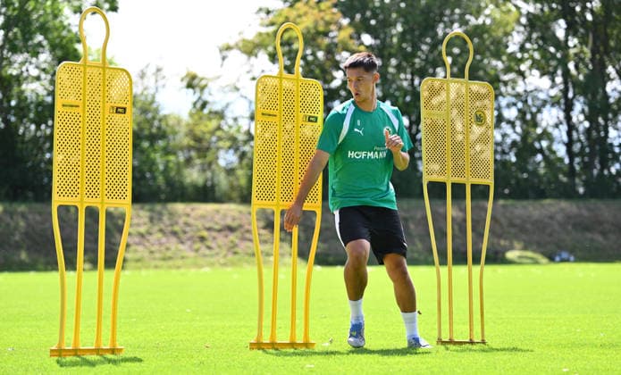 18.07.2026 - Fussball - 2. Bundesliga - Saison 2026 2027 - SpVgg Greuther Fürth Fuerth - Trainingslager Bad Wörishofen - - xwoxzix - Shinta Appelkamp (8, SpVgg Greuther Fürth ) *** July 18, 2026 Soccer 2. Bundesliga 2026–2027 Season SpVgg Greuther Fürth Fürth Training Camp Bad Wörishofen xwoxzix Shinta Appelkamp 8, SpVgg Greuther Fürth