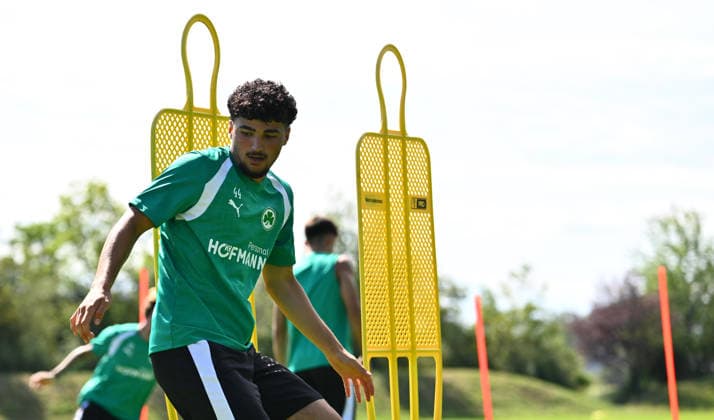 18.07.2026 - Fussball - 2. Bundesliga - Saison 2026 2027 - SpVgg Greuther Fürth Fuerth - Trainingslager Bad Wörishofen - - xwoxzix - Mehmet Avlayici (44, SpVgg Greuther Fürth ) *** July 18, 2026 Soccer 2. Bundesliga 2026–2027 Season SpVgg Greuther Fürth Fürth Training Camp in Bad Wörishofen xwoxzix Mehmet Avlayici 44, SpVgg Greuther Fürth