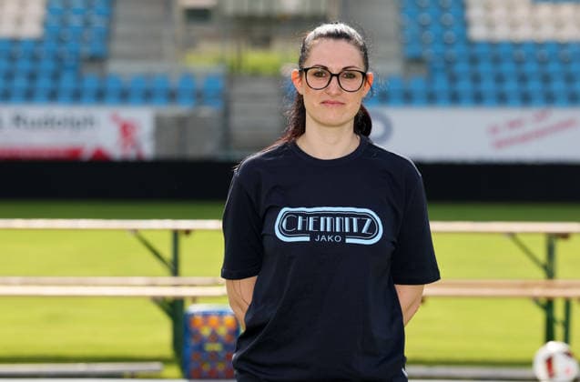 Chemnitz - Teamfoto Regionalliga Nordost Medizinische Assistentin Mandy Lebusch, Chemnitzer FC; Regionalliga Nordost,Ê Porträttermin, 2026 2027, , Chemnitz, 17.07.2026, Stadion an der Gellertstraße, Fußball, Regionalliga Nordost, Nur für journalistische Zwecke. Only for editorial use! , *** Chemnitz Team Photo, Northeast Regional League; Medical Assistant Mandy Lebusch, Chemnitzer FC, Northeast Regional League; Portrait Session, 2026–2027, , Chemnitz, July 17, 2026, Gellertstraße Stadium, soccer, Northeast Regional League, For editorial use only, Picture Point