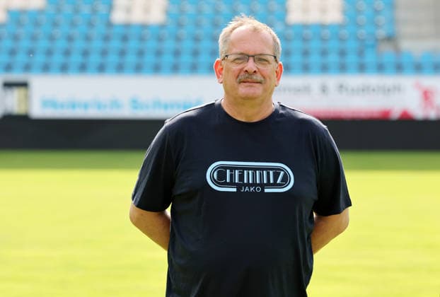 Chemnitz - Teamfoto Regionalliga Nordost Mannschaftsarzt Thorsten Prietzel, Chemnitzer FC; Regionalliga Nordost,Ê Porträttermin, 2026 2027, , Chemnitz, 17.07.2026, Stadion an der Gellertstraße, Fußball, Regionalliga Nordost, Nur für journalistische Zwecke. Only for editorial use! , *** Chemnitz Team Photo, Northeast Regional League; Team Doctor Thorsten Prietzel, Chemnitzer FC, Northeast Regional League; Portrait Session, 2026–2027, , Chemnitz, July 17, 2026, Gellertstraße Stadium, soccer, Northeast Regional League, For editorial use only, Picture Point