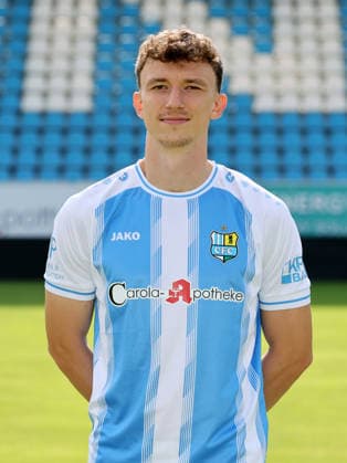 Chemnitz - Teamfoto Regionalliga Nordost David Vogt (11, Chemnitz), Chemnitzer FC; Regionalliga Nordost,Ê Porträttermin, 2026 2027, , Chemnitz, 17.07.2026, Stadion an der Gellertstraße, Fußball, Regionalliga Nordost, Nur für journalistische Zwecke. Only for editorial use! , *** Chemnitz Team Photo, Northeast Regional League, David Vogt 11, Chemnitz, Chemnitzer FC, Northeast Regional League, Portrait Session, 2026–2027, , Chemnitz, July 17, 2026, Gellertstraße Stadium, soccer, Northeast Regional League, For editorial use only, Picture Point