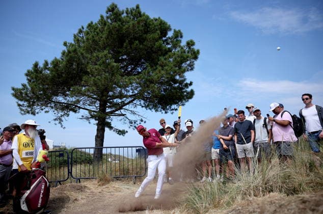 154th Open Golf Championships - Round 2 Lucas Herbert of Australia playing a shot from the rought on the 17th hole during Round 2 of the British Open Golf Championships at Royal Birkdale in Southport, Britain, 17 July 2026. SOUTHPORT UNITED KINGDOM  Copyright: xADAMxVAUGHANx