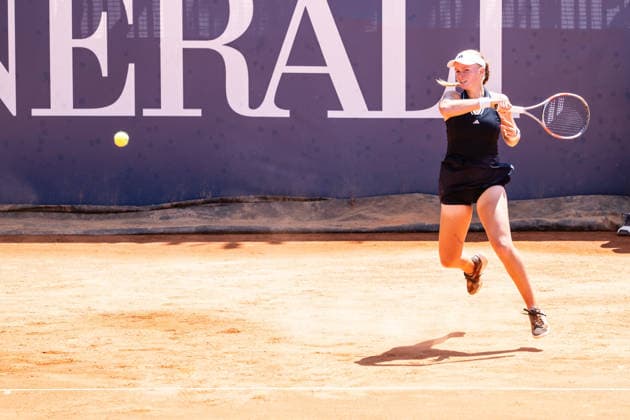 TENNIS - WTA, Tennis Damen Generali Open Ladies Kitzbuehel KITZBUEHEL,AUSTRIA,17.JUL.26 - TENNIS - WTA Tour, Generali Open Ladies Kitzbuehel. Image shows Jeline Vandromme (BEL).  GEPAxpictures xJulioxArellano