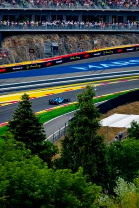 SPA - Formula 1 driver Alexander Albon of Atlassian Williams F1 Team during the Formula 1 Belgium at Spa Francorchamps on July 17, 2026 in Spa, Belgium. (Photo by DeFodi Images) - *** SPA Formula 1 driver Alexander Albon of the Atlassian Williams F1 Team during the Formula 1 Belgian Grand Prix at Spa-Francorchamps on July 17, 2026, in Spa, Belgium. Photo by DeFodi Images