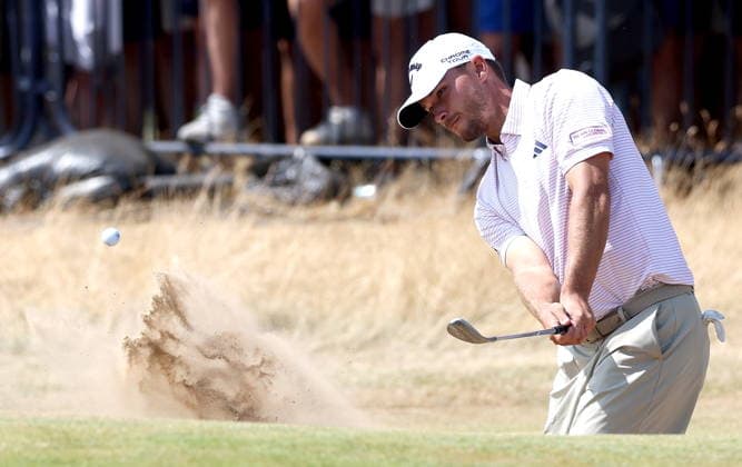 154th Open Golf Championships - Round 2 Nicolai Hojgaard of Denmark plays a shot from the bunker on the 18th hole during Round 2 of the British Open Golf Championships at Royal Birkdale in Southport, Britain, 17 July 2026. SOUTHPORT UNITED KINGDOM  Copyright: xADAMxVAUGHANx