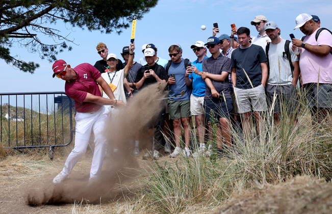 154th Open Golf Championships - Round 2 epaselect Lucas Herbert of Australia playing a shot from the rough on the 17th hole during Round 2 of the British Open Golf Championships at Royal Birkdale in Southport, Britain, 17 July 2026. SOUTHPORT UNITED KINGDOM  Copyright: xADAMxVAUGHANx