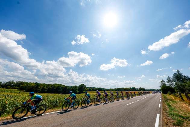 Tour de France 2026 Stage 13 BELFORT, FRANCE - JULY 17 : Illustration picture of the peloton during stage 13 of the 113rd edition of Tour de France an UCI World Tour 2.UWT cycling road race stage for Men Elite of 205 km with start in Dole and finish in Belfort on July 17, 2026 in Belfort, France, 17 07 2026 Belfort France  Copyright: xLucaxBettinix