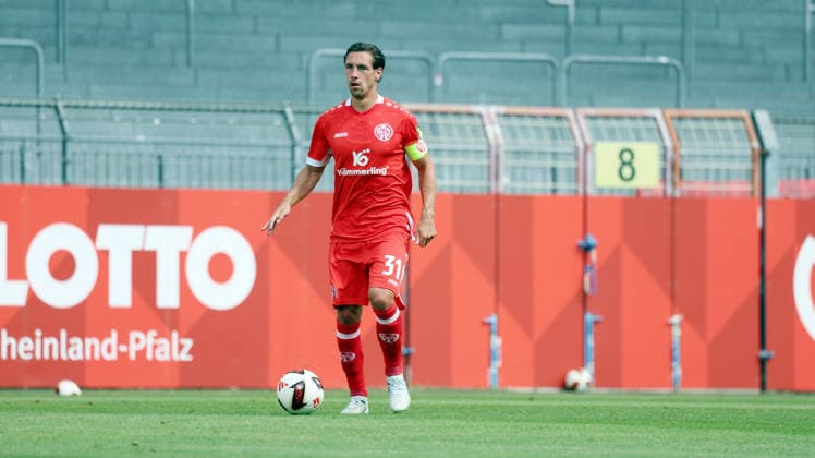 17.07.2026, xrekx, Fussball Testspiel, FSV Mainz 05 - 1.FC Kaiserslautern v.l. Dominik Kohr (1. FSV Mainz 05) (DFL DFB REGULATIONS PROHIBIT ANY USE OF PHOTOGRAPHS as IMAGE SEQUENCES and or QUASI-VIDEO) Mainz *** July 17, 2026, xrekx, Soccer Friendly Match, FSV Mainz 05 vs. 1. FC Kaiserslautern v l Dominik Kohr 1 FSV Mainz 05 DFL DFB REGULATIONS PROHIBIT ANY USE OF PHOTOGRAPHS as IMAGE SEQUENCES and or QUASI-VIDEO Mainz