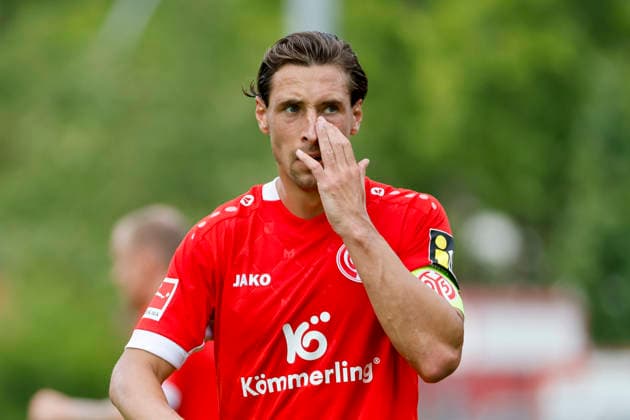 Dominik Kohr (1.FSV Mainz, 31), Mimik, Gesichtsausdruck, Emotion , Deutschland, Fussball, Testspiel, 2026 2027, 1.FSV Mainz 05 vs. 1.FC Kaiserslautern, 17.07.2026, Mainz Bruchwegstadion Rheinland-Pfalz Deutschland *** Dominik Kohr, 1 FSV Mainz, 31, facial expressions, emotion, Germany, soccer, friendly match, 2026–2027, 1 FSV Mainz 05 vs. 1 FC Kaiserslautern, July 17, 2026, Mainz Bruchwegstadion, Rhineland-Palatinate, Germany Copyright: xGrantxHubbsx