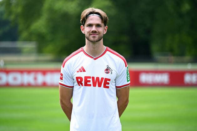Jan Thielmann; 1. FC Köln; 1.BL, Porträttermin 2026 2027 *** Jan Thielmann, 1. FC Köln, Bundesliga, Photo Shoot 2026–2027