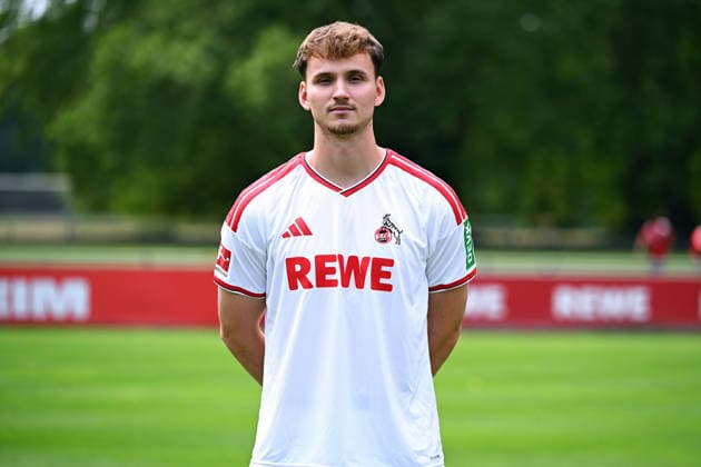 Rav van den Berg; 1. FC Köln; 1.BL, Porträttermin 2026 2027 *** Rav van den Berg 1 FC Cologne 1 Bundesliga, Photo Shoot 2026 2027