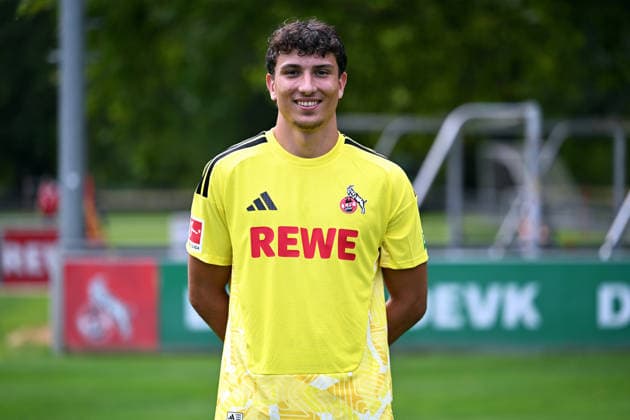Mikolaj Marutzki; 1. FC Köln; 1.BL, Porträttermin 2026 2027 *** Mikolaj Marutzki 1 FC Cologne 1 Bundesliga, Photo Shoot 2026 2027