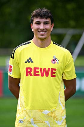 Mikolaj Marutzki; 1. FC Köln; 1.BL, Porträttermin 2026 2027 *** Mikolaj Marutzki 1 FC Cologne 1 Bundesliga, Photo Shoot 2026 2027