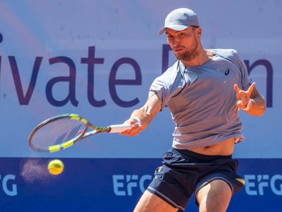 July 17, 2026, Gstaad, Bern, Switzerland: RAPHAEL COLLIGNON of Belgium in action against V. Vacherot (MON) during the quarter-finals of the ATP, Tennis Herren Swiss Open at Roy Emerson Arena in Gstaad. Collignon won 7:6, 4:6, 7:5. Gstaad Switzerland - ZUMAd206 20260717_zip_d206_016 Copyright: xEricxDubostx