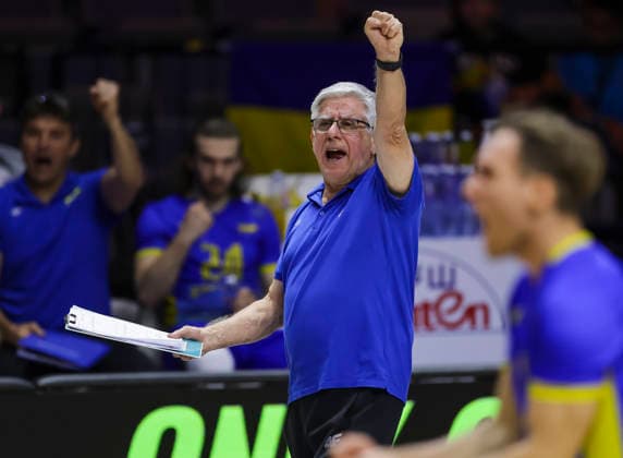 WomenÕs Volleyball Nations League - Belgrade 2026 Ukraine s head coach Raul Lucio Lozano react during the MenÕs Volleyball Nations League Pool 7 match between Turkiye and Ukraine at Belgrade Arena on July 17, 2026 in Belgrade, Serbia. Belgrade Serbia Copyright: xSrdjanxStevanovicx x