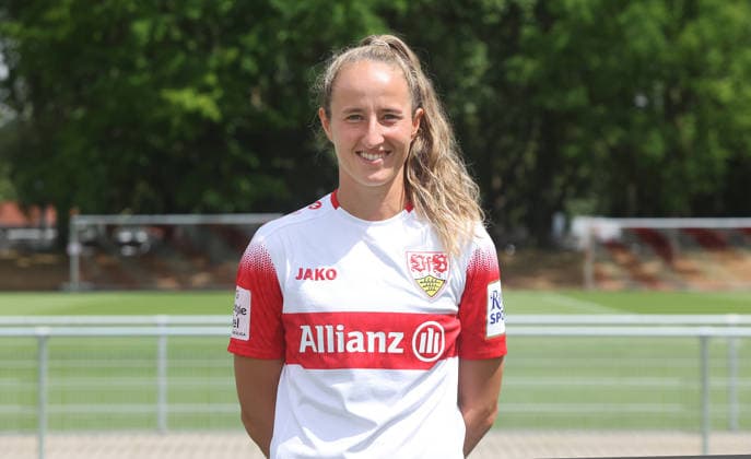 BAU Stuttgart , Tamar Dongus; VfB Stuttgart Frauen ; 1.BL Frauen, Porträttermin 2026 2027, *** BAU Stuttgart, Tamar Dongus, VfB Stuttgart Women s 1st Team (Women s Bundesliga), Photo Shoot 2026–2027,