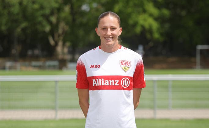 BAU Stuttgart , Julia Glaser; VfB Stuttgart Frauen ; 1.BL Frauen, Porträttermin 2026 2027, *** BAU Stuttgart, Julia Glaser, VfB Stuttgart Women s 1st Team (Women s Bundesliga), Photo Shoot 2026–2027,