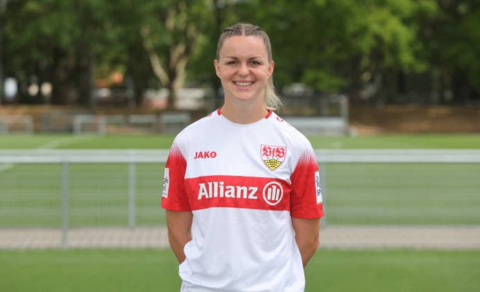 BAU Stuttgart , Greta Stegemann; VfB Stuttgart Frauen ; 1.BL Frauen, Porträttermin 2026 2027, *** BAU Stuttgart, Greta Stegemann, VfB Stuttgart Women s 1st Team (Women s Bundesliga), Photo Shoot 2026–2027,