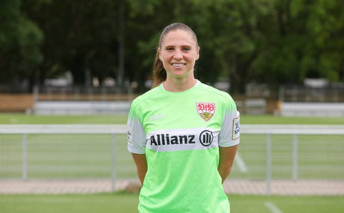 BAU Stuttgart , Laura Giuliani; VfB Stuttgart Frauen ; 1.BL Frauen, Porträttermin 2026 2027, *** BAU Stuttgart, Laura Giuliani, VfB Stuttgart Women s 1st Team (Women s Bundesliga), Photo Shoot 2026–2027,