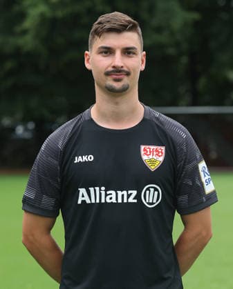 BAU Stuttgart , Christian Heinrich; VfB Stuttgart Frauen ; 1.BL Frauen, Porträttermin 2026 2027, *** BAU Stuttgart, Christian Heinrich, VfB Stuttgart Women s 1st Team (Women s Bundesliga), Photo Shoot 2026–2027,