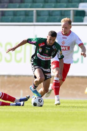 SOCCER - Ried vs Essen, test match RIED,AUSTRIA,17.JUL.26 - SOCCER - ADMIRAL Bundesliga, 3. Liga, SV Ried vs Rot Weiss Essen, test match. Image shows Moegamat Yusuf Maart (Ried).  GEPAxpictures xMathiasxMandl