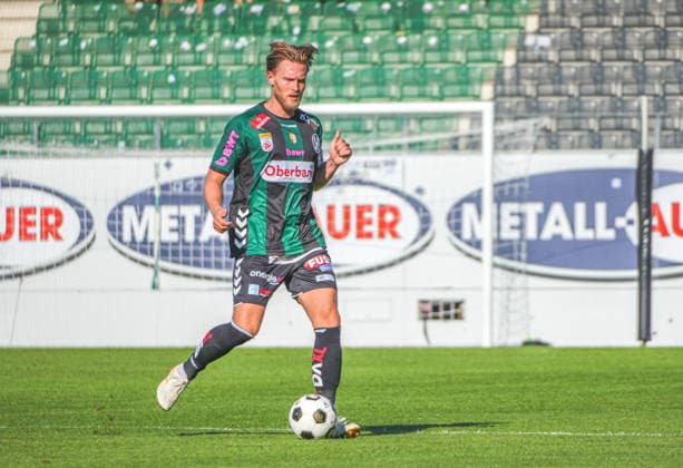Fussball Österreich - 17.07.2026 - Internationales Testspiel - SV Oberbank Ried vs. Rot Weiss Essen - BWT x Oberösterreichische Arena (Ried, Österreich): Oliver Steurer (SV Ried) *** Soccer Austria July 17, 2026 International Friendly: SV Oberbank Ried vs. Rot Weiss Essen BWT x Oberösterreichische Arena, Ried, Austria Oliver Steurer SV Ried Copyright: xLukasxBierederx