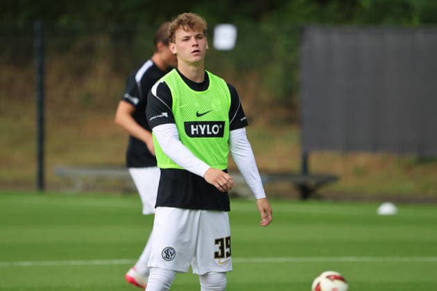 17.07.2026, Fussball, Herren, Testspiel, Saison 2026 2027, SV 07 Elversberg - FC Viktoria Köln, Cole Campbell (SV 07 Elversberg) Überherrn-Felsberg Rasenplatz Felsberg Saarland Deutschland (DEU) *** July 17, 2026, Soccer, Men s, Friendly, 2026–2027 Season, SV 07 Elversberg vs. FC Viktoria Köln, Cole Campbell, SV 07 Elversberg, Überherrn, Felsberg, Grass Field, Felsberg, Saarland, Germany, DEU Copyright: xSebastianxBachx