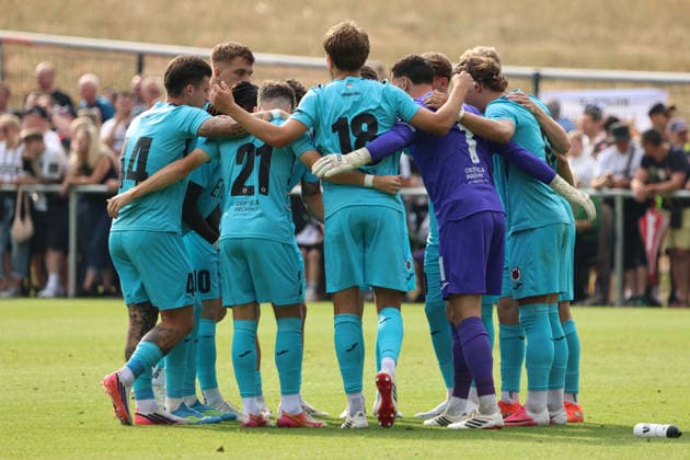17.07.2026, Fussball, Herren, Testspiel, Saison 2026 2027, SV 07 Elversberg - FC Viktoria Köln, Die Mannschaft (FC Viktoria Köln) Überherrn-Felsberg Rasenplatz Felsberg Saarland Deutschland (DEU) *** July 17, 2026, Soccer, Men s, Friendly Match, 2026–2027 Season, SV 07 Elversberg vs. FC Viktoria Köln, FC Viktoria Köln Team, Überherrn Felsberg, Grass Field, Felsberg, Saarland, Germany, DEU Copyright: xSebastianxBachx