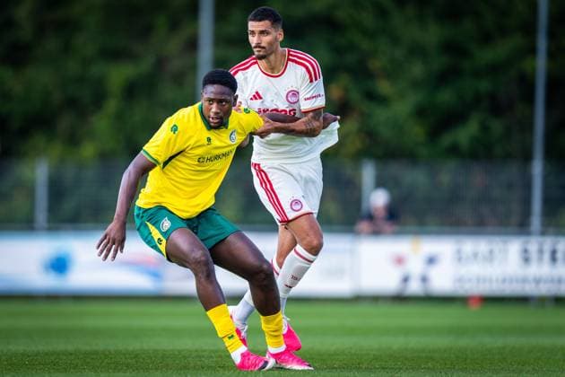 VLAARDINGEN , 17-07-2026 , Sportpark CWO-Nieuwelantpark , season 2026 2027, Dutch preseason friendly football , Match between Olympiakos and Fortuna Sittard , picture shows Fortuna Sittard player Lequincio Zeefuik Olympiakos - Fortuna Sittard (friendly)  x205075615x Copyright: