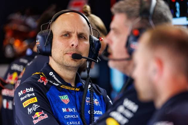 Gianpiero Lambiase Renningenieur von Max Verstappen (Oracle Red Bull Racing, 01), Grosser Preis von Belgien, Motorsport, Formel 1, Saison 2026, 17.07.2026 Grosser Preis von Belgien, Motorsport, Formel 1, Saison 2026, 17.07.2026 Spa Franchorchamps *** Gianpiero Lambiase, Max Verstappen s race engineer at Oracle Red Bull Racing, 01, Belgian Grand Prix, Motorsports, Formula 1, 2026 Season, July 17, 2026 Belgian Grand Prix, Motorsports, Formula 1, 2026 Season, July 17, 2026 Spa-Francorchamps Copyright: xEibner-Pressefoto AlexanderxNeisx EP_ANS