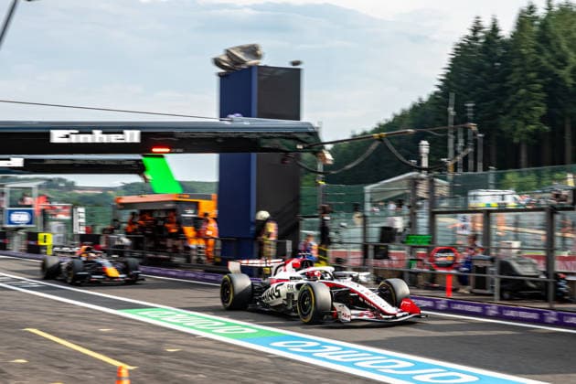 Formula One GP Spa Francorchamps, Belgium. Friday, July 17, 2026 Esteban Ocon 31, TGR Haas F1 Team and Max Verstappen 3, Oracle Red Bull Racing; Formula One GP Spa Francorchamps, Belgium. Friday, July 17, 2026 *** Formula One Grand Prix at Spa-Francorchamps, Belgium, Friday, July 17, 2026: Esteban Ocon (No. 31), TGR Haas F1 Team, and Max Verstappen (No. 3), Oracle Red Bull Racing; Formula One Grand Prix at Spa-Francorchamps, Belgium, Friday, July 17, 2026 Copyright: xBEAUTIFULxSPORTS Erlhofx