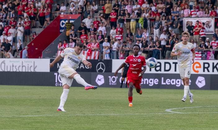 Fußball, Herren, Saison 2026 2027, Testspiel, FC Winterthur - 1. FC Union Berlin, v. l. Lattenschuss Josip Juranovic (1. FC Union Berlin), 17.07. 2026, *** Soccer, Men s, 2026–2027 Season, Friendly Match, FC Winterthur vs. FC Union Berlin, from left: Josip Juranovic (FC Union Berlin) hits the crossbar, July 17, 2026, Copyright: xMatthiasxKochx