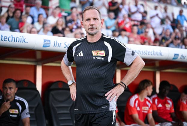 Fussball 1. Bundesliga 2026 2027 Testspiel 17.07.2026 FC Winterthur - 1.FC Union Berlin Trainer Mauro Lustrinelli (1.FC Union Berlin) *** Soccer, Bundesliga 1, 2026–2027, Friendly Match, July 17, 2026, FC Winterthur vs. FC Union Berlin, Coach Mauro Lustrinelli, FC Union Berlin
