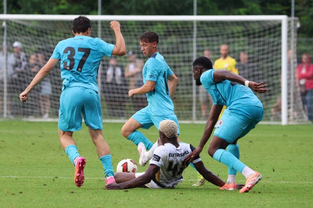 17.07.2026, Fussball, Herren, Testspiel, Saison 2026 2027, SV 07 Elversberg - FC Viktoria Köln, K37 , David Mokwa (SV 07 Elversberg) Überherrn-Felsberg Rasenplatz Felsberg Saarland Deutschland (DEU) *** July 17, 2026, Soccer, Men s, Friendly Match, 2026–2027 Season, SV 07 Elversberg vs. FC Viktoria Köln, K37, David Mokwa, SV 07 Elversberg, Überherrn, Felsberg, Grass Field, Felsberg, Saarland, Germany, DEU Copyright: xSebastianxBachx