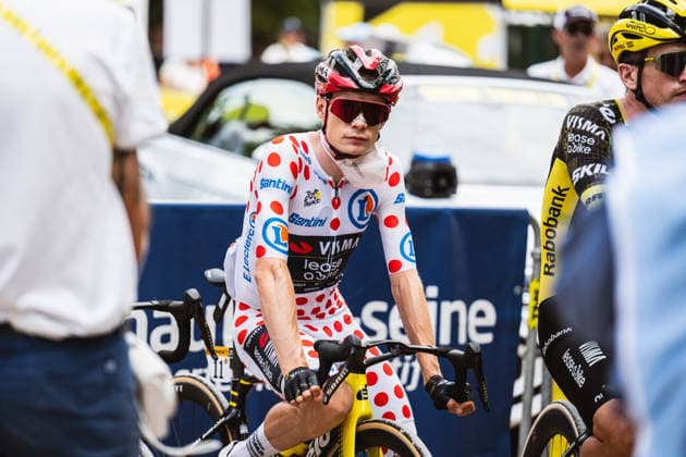 113th Tour de France 2026 - Stage 13 Jonas Vingegaard of Team Visma Lease a Bike poses during the teams presentation of Stage 13 of the Tour de France in Dole, France, on July 17, 2026. Dole France  Copyright: xGautierxDemouveauxx originalFilename:demouveaux-notitle260717_np4zM.jpg