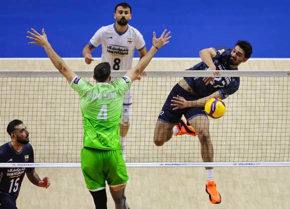 WomenÕs Volleyball Nations League - Belgrade 2026 IranÕs Mohammad Valizadeh spikes the ball against Slovenia s Jan Kozamernik during the MenÕs Volleyball Nations League Pool 7 match between Iran and Slovenia at Belgrade Arena on July 17, 2026 in Belgrade, Serbia. Belgrade Serbia Copyright: xSrdjanxStevanovicx x