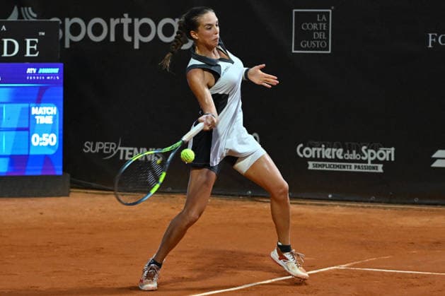 TENNIS - International Tennis Tournament - ATV Bancomat Tennis Open Photo by IPA ABACAPRESS.COM86764499 - Lucia Bronzetti of Italy faces off against Deborah Chiesa of Italy during their quarterfinal match at the ATV Bancomat Tennis Open WTA, Tennis Damen 125 at the Antico Tiro a Volo Club on July 17, 2026, in Rome, Italy. (Photo by Roberto Bettacchi) Rome Italy  Copyright: xIPAxSport ABACAx