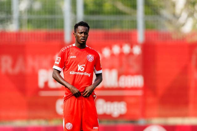MAINZ, GERMANY - JULY 17: Alynho Haidara (1. FSV Mainz 05, 39) during the exhibition game between 1. FSV Mainz 05 vs. 1. FC Kaiserslautern at Bruchweg Stadium in preparation for the Bundesliga season 2026 27 on July 17, 2026 in Mainz, Germany. DFL REGULATIONS PROHIBIT ANY USE OF PHOTOGRAPHS AS IMAGE SEQUENCES AND OR QUASI-VIDEO. Rhineland-Palatinate Germany Copyright: xStephanxHahnex