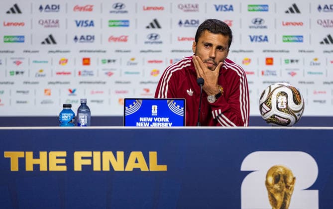 Football - FIFA World Cup, WM, Weltmeisterschaft, Fussball 2026 - Final - Spain v Argentina - MD-2 NEW YORK, USA - Friday, July 17, 2026: Spain s captain Rodrigo Hernandez Cascante Rodri a press conference, PK, Pressekonferenz at the Javits Center ahead of the FIFA World Cup Final 2026 between Spain and Argentina. (Photo by David Rawcliffe Propaganda) CARDIFF Met Life Stadium CARDIFF WALES  Copyright: xDavidxRawcliffex 2026-07-17-008-FIFA_World_Cup_Final_MD-2