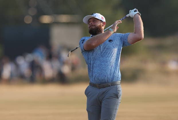 154th Open Golf Championships - Round 2 Tyrrell Hatton of England in action on the 17th hole during the British Open Golf Championship at Royal Birkdale in Southport, Britain, 17 July 2026. SOUTHPORT UNITED KINGDOM  Copyright: xADAMxVAUGHANx