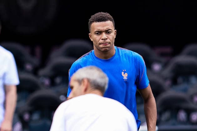 July 17, 2026, Fort Lauderdale, Florida, USA: Kylian Mbappe 10 of France attends a France soccer team training session in preparation for a FIFA World Cup, WM, Weltmeisterschaft, Fussball 26 Bronze Final match between France and England. Soccer 2026: World Cup 26 - France Training.  - ZUMAa257 20260717_zsp_a257_005 Copyright: xChrisxArjoonx