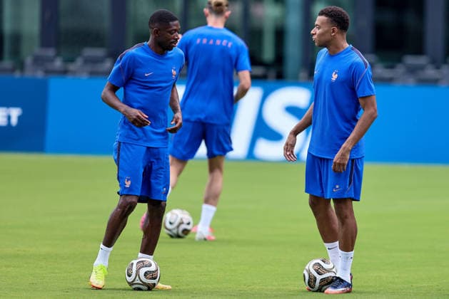 July 17, 2026, Fort Lauderdale, Florida, USA: Kylian Mbappe 10 of France and Ousmane Dembele 7 of France attend a France soccer team training session in preparation for a FIFA World Cup, WM, Weltmeisterschaft, Fussball 26 Bronze Final match between France and England. Soccer 2026: World Cup 26 - France Training.  - ZUMAa257 20260717_zsp_a257_018 Copyright: xChrisxArjoonx