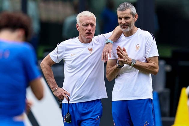 July 17, 2026, Fort Lauderdale, Florida, USA: Didier Deschamps(L) of France and fitness coach Cyril Moine(R) attend a France soccer team training session in preparation for a FIFA World Cup, WM, Weltmeisterschaft, Fussball 26 Bronze Final match between France and England. Soccer 2026: World Cup 26 - France Training.  - ZUMAa257 20260717_zsp_a257_026 Copyright: xChrisxArjoonx