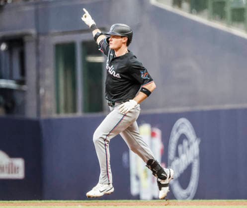 Miami Marlins right fielder Griffin Conine runs the bases after hitting a home run in the fifth inning of the MLB, Baseball Herren, USA game between the Miami Marlins and the Milwaukee Brewers at American Family Field in Milwaukee, Wisconsin on Friday July 17, 2026.  MIL20260717819 TANNENxMAURY