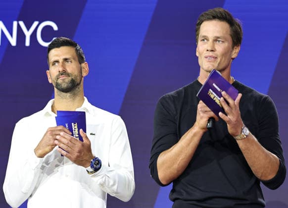 July 17, 2026, New York, New York, USA: Tennis star Novak Djokovic and retired football star Tom Brady during a special FIFA World Cup, WM, Weltmeisterschaft, Fussball Final press conference, PK, Pressekonferenz event at Fanatics Fest at the Jacob Javitz Center on Friday, July 17, 2026; New York, New York, USA. New York USA - ZUMAs325 20260717_zsp_s325_161 Copyright: xJessxStilesx